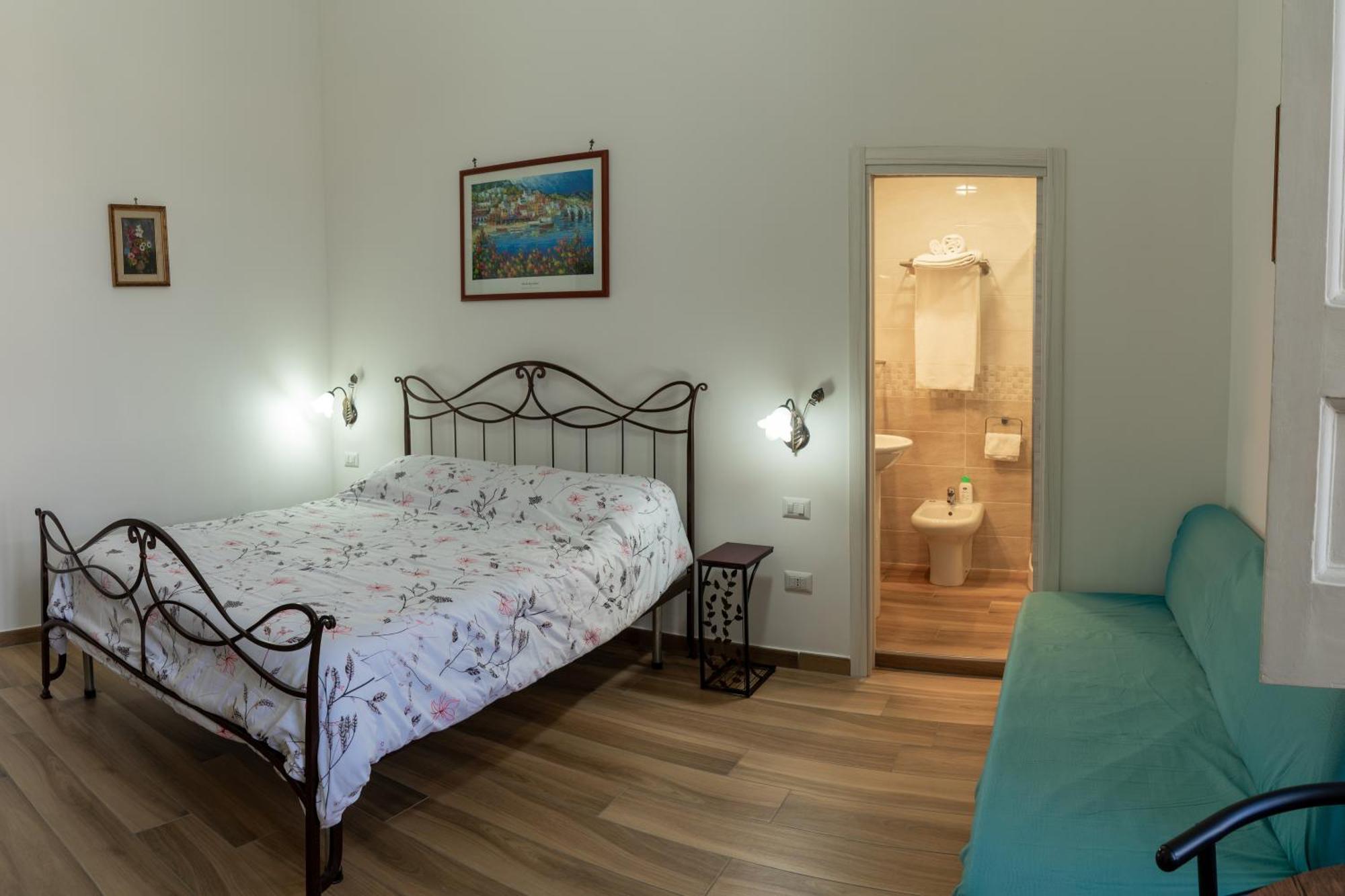B&B Palazzo Sersale Napoli Esterno foto