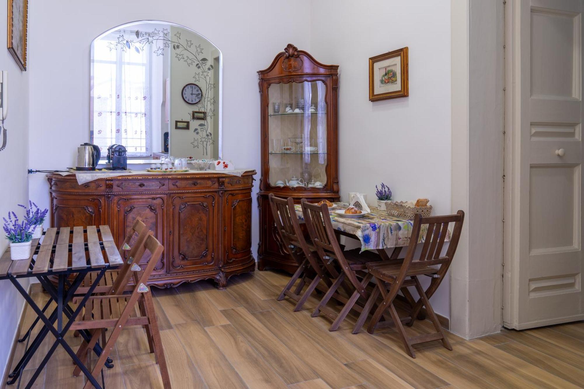 B&B Palazzo Sersale Napoli Esterno foto